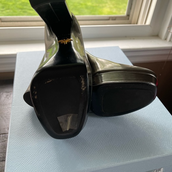 PRADA gunmental pumps - never worn - NIB - Picture 9 of 9
